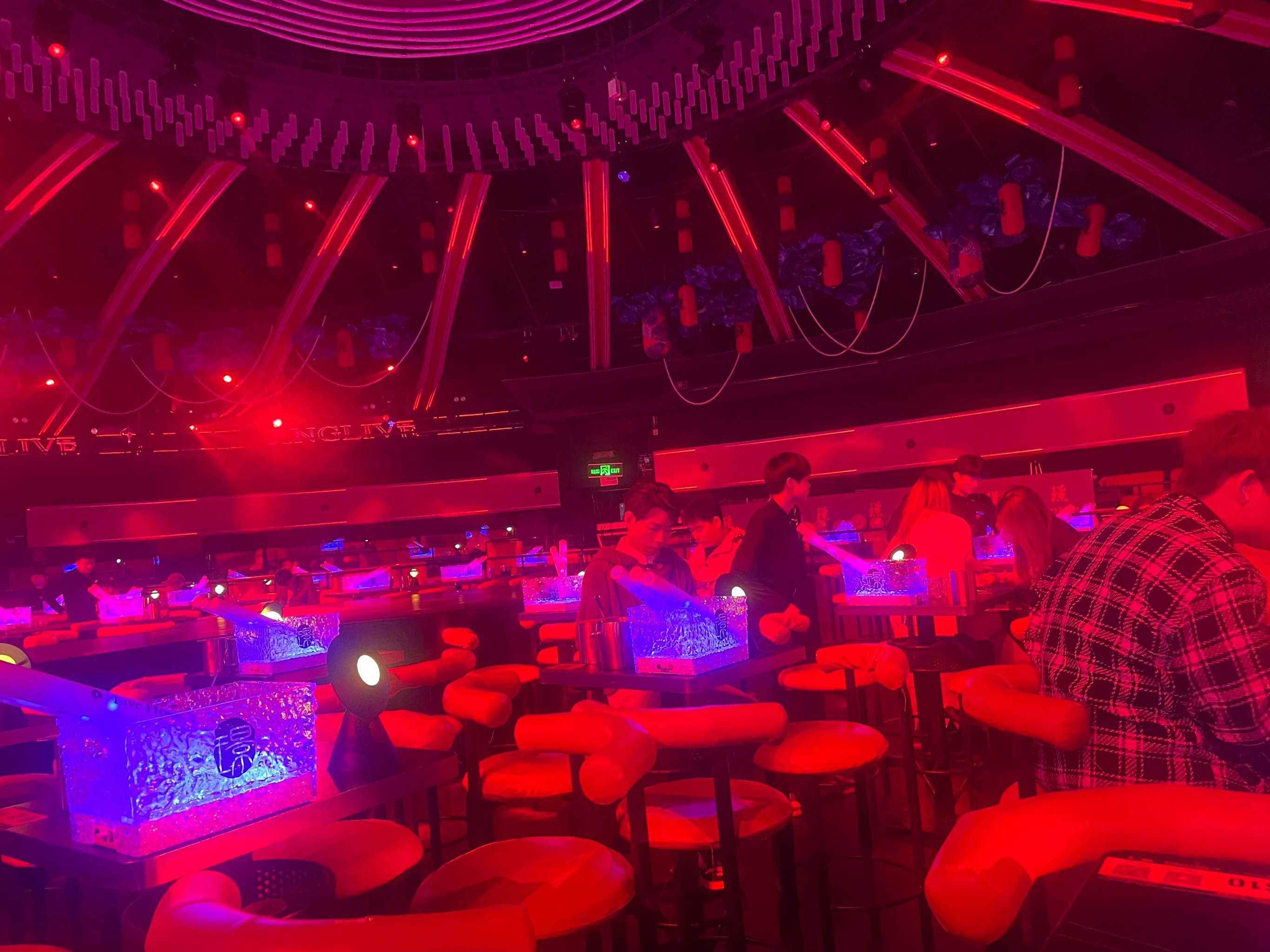 沧州商务KTV尽享豪华服务-肃宁县ktv预订